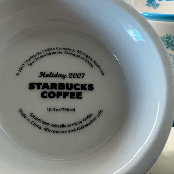 2 Starbucks holiday mugs - Picture 4 of 5